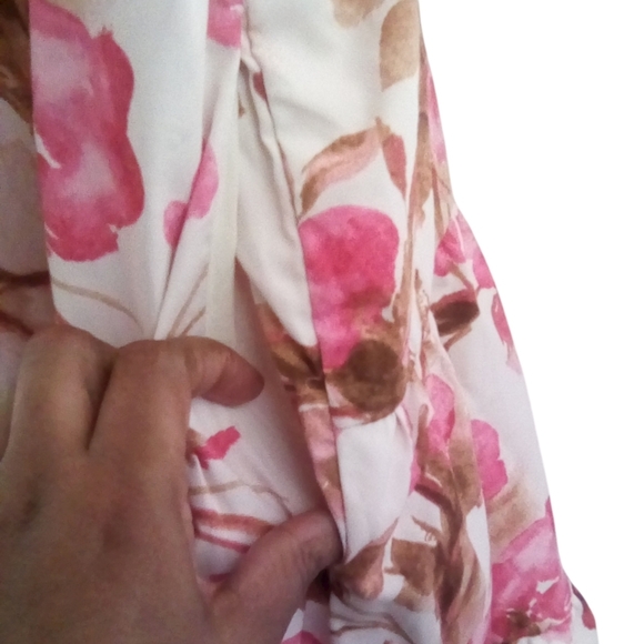 Abercrombie & Fitch Women’s Poplin Tiered Floral V Neck Ruffle Dress Size MT - Picture 6 of 12